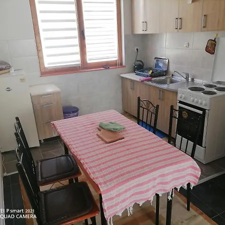 Behar Gostinjska kuća 4*